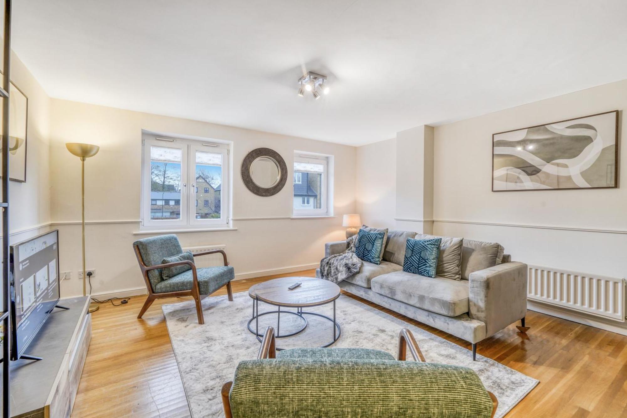 Executive 4 Bedroom Town House In Canada Water Free Wifi & Parking By City Stay Aparts ลอนดอน ภายนอก รูปภาพ